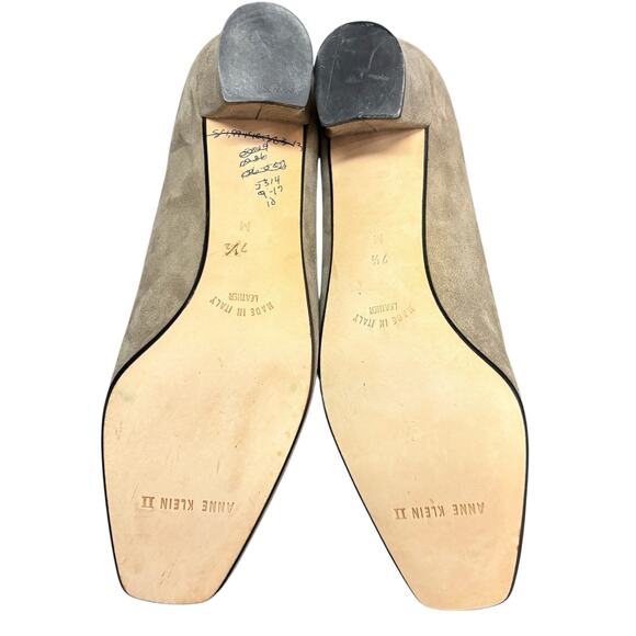 Anne Klein suede block-heel pumps taupe square toe 7.5M classic work minimalist - Picture 9 of 10